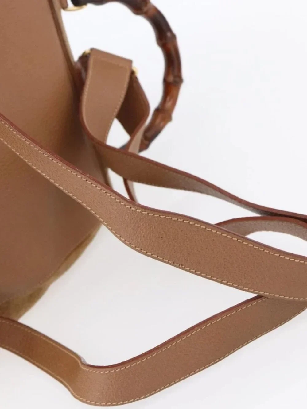 Gucci brand	gucci color	brown